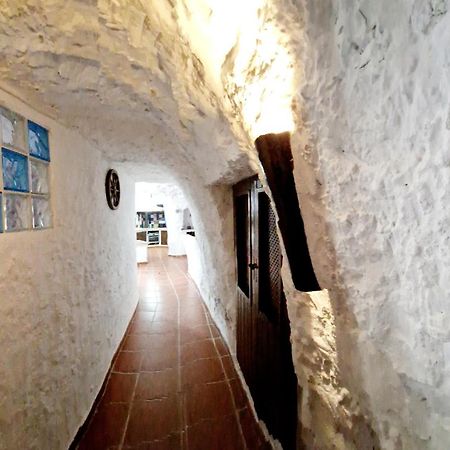 Casa Cueva Cascamorras "Capricho Andaluz" バサ エクステリア 写真