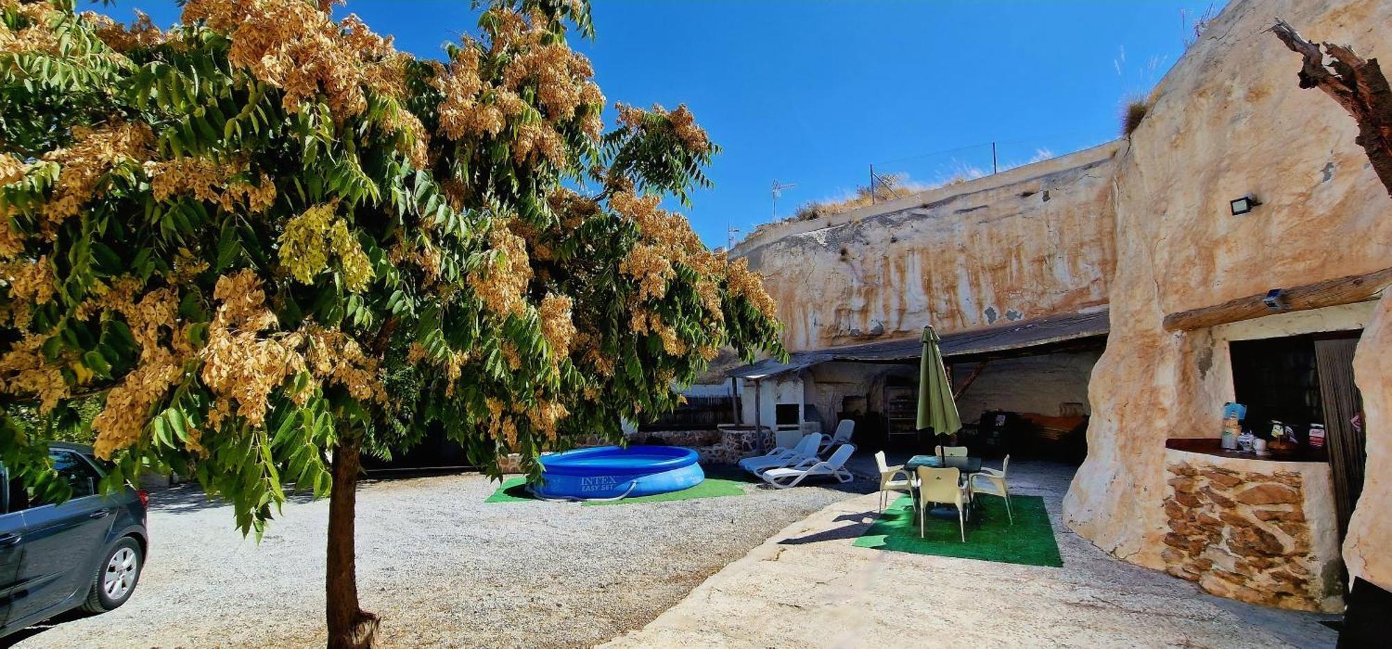 Casa Cueva Cascamorras "Capricho Andaluz" バサ エクステリア 写真