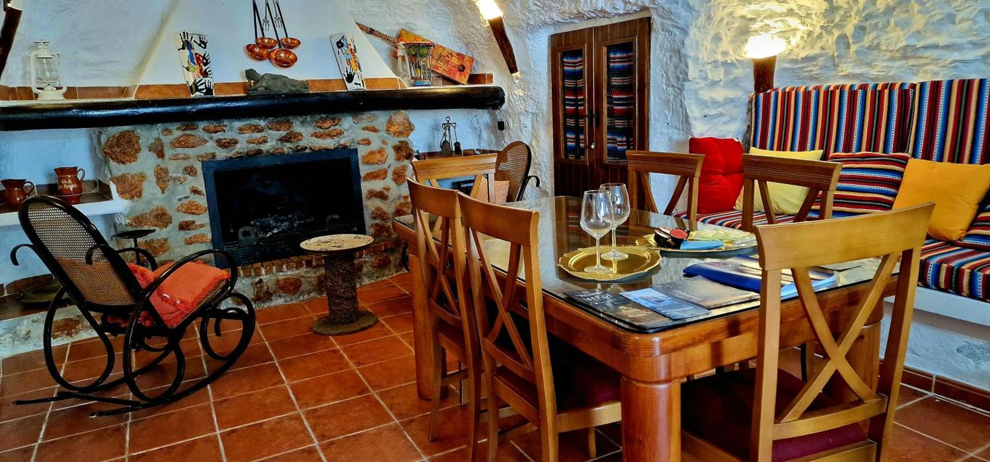 Casa Cueva Cascamorras "Capricho Andaluz" バサ エクステリア 写真