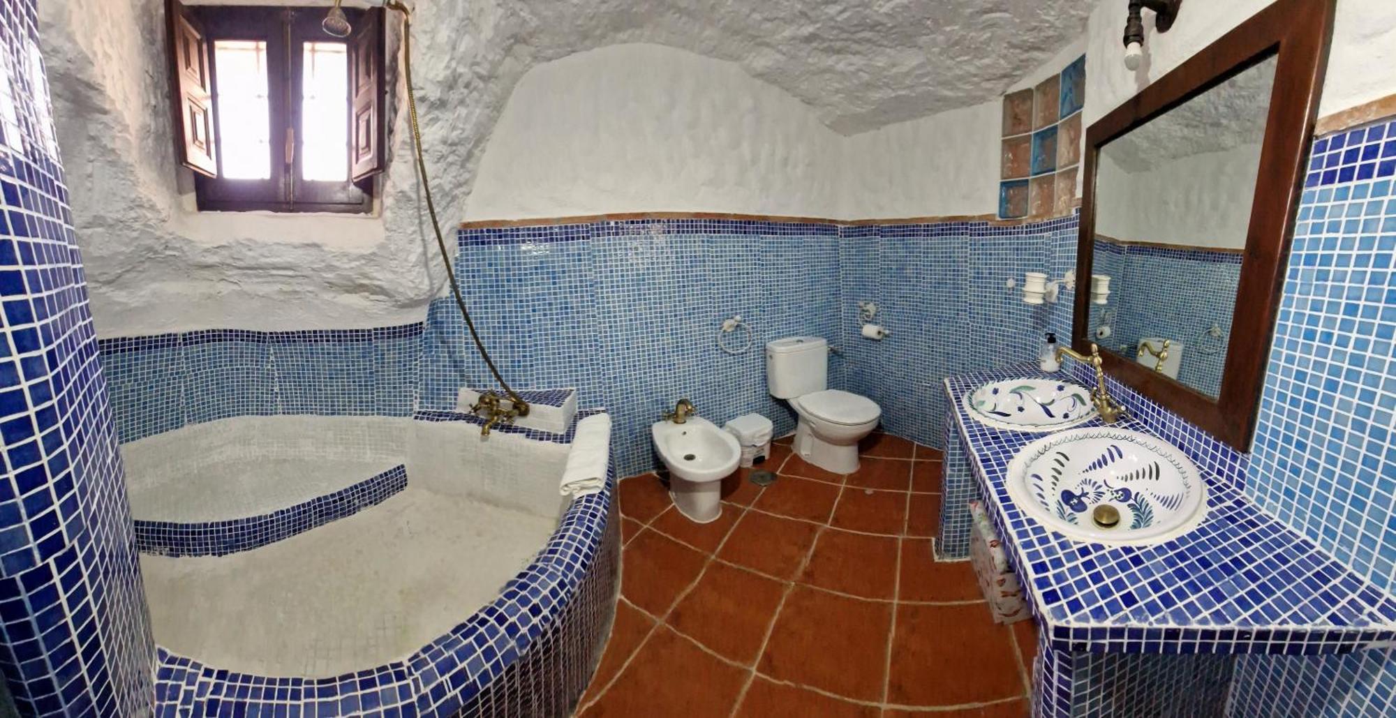 Casa Cueva Cascamorras "Capricho Andaluz" バサ エクステリア 写真