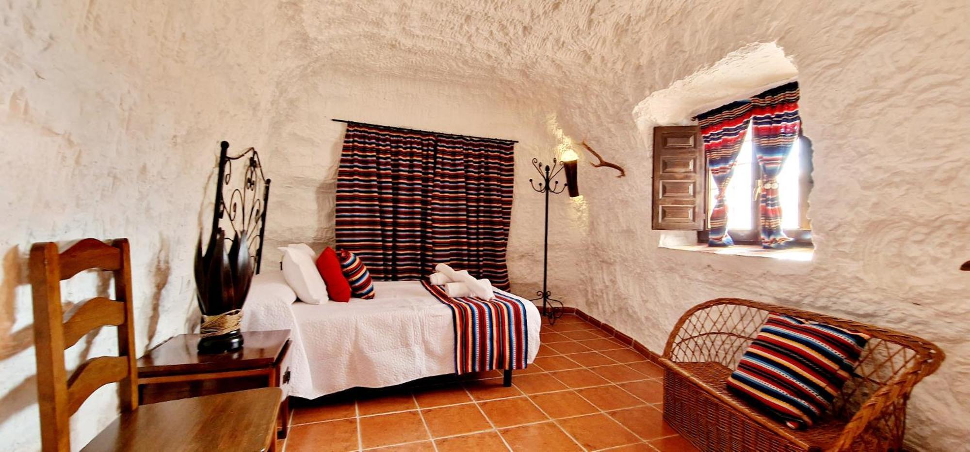 Casa Cueva Cascamorras "Capricho Andaluz" バサ エクステリア 写真