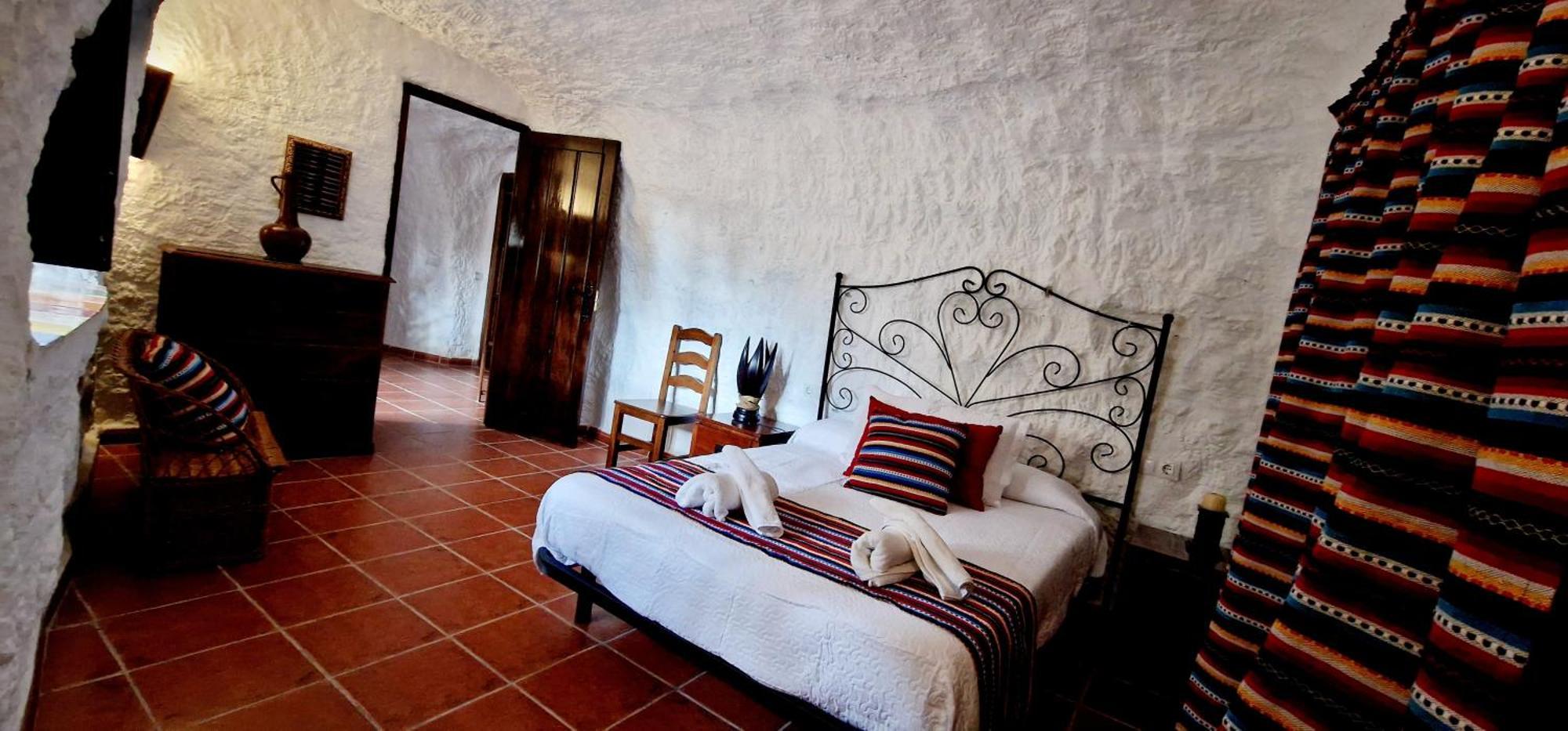 Casa Cueva Cascamorras "Capricho Andaluz" バサ エクステリア 写真